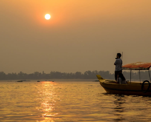 Mekong Sunset 01 853x640 Mekong Sunset