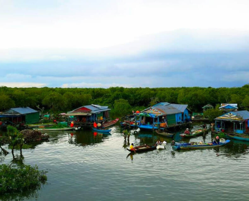 Tonle Sap Floating village