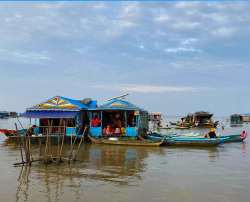 Tonle Sap Floating village