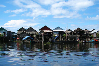 Kompong Phluk village